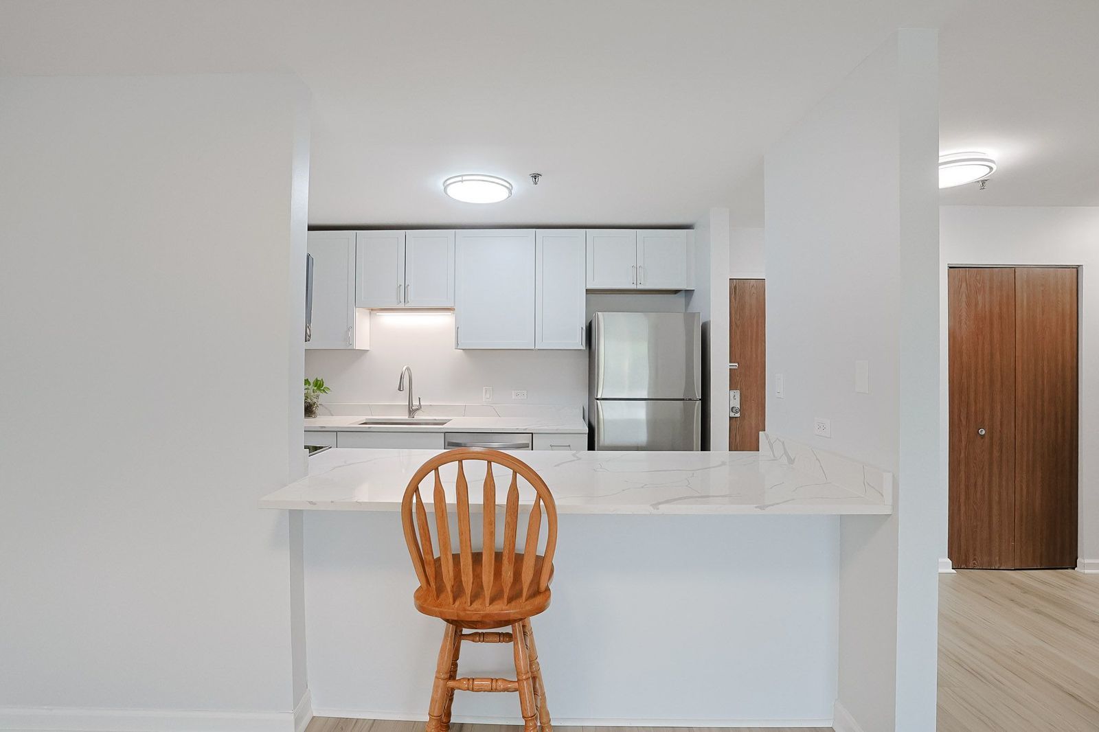 3265 Kirchoff Road, Unit 127 Rolling Meadows, IL 60008 - Photo 10 of 22