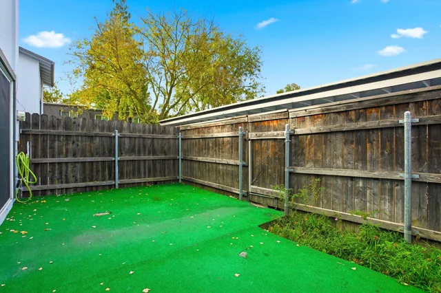 $330,000 | 5805 Muldrow Road, Sacramento, CA 95841