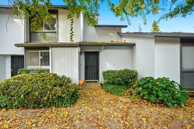 a view of a house with a outdoor space