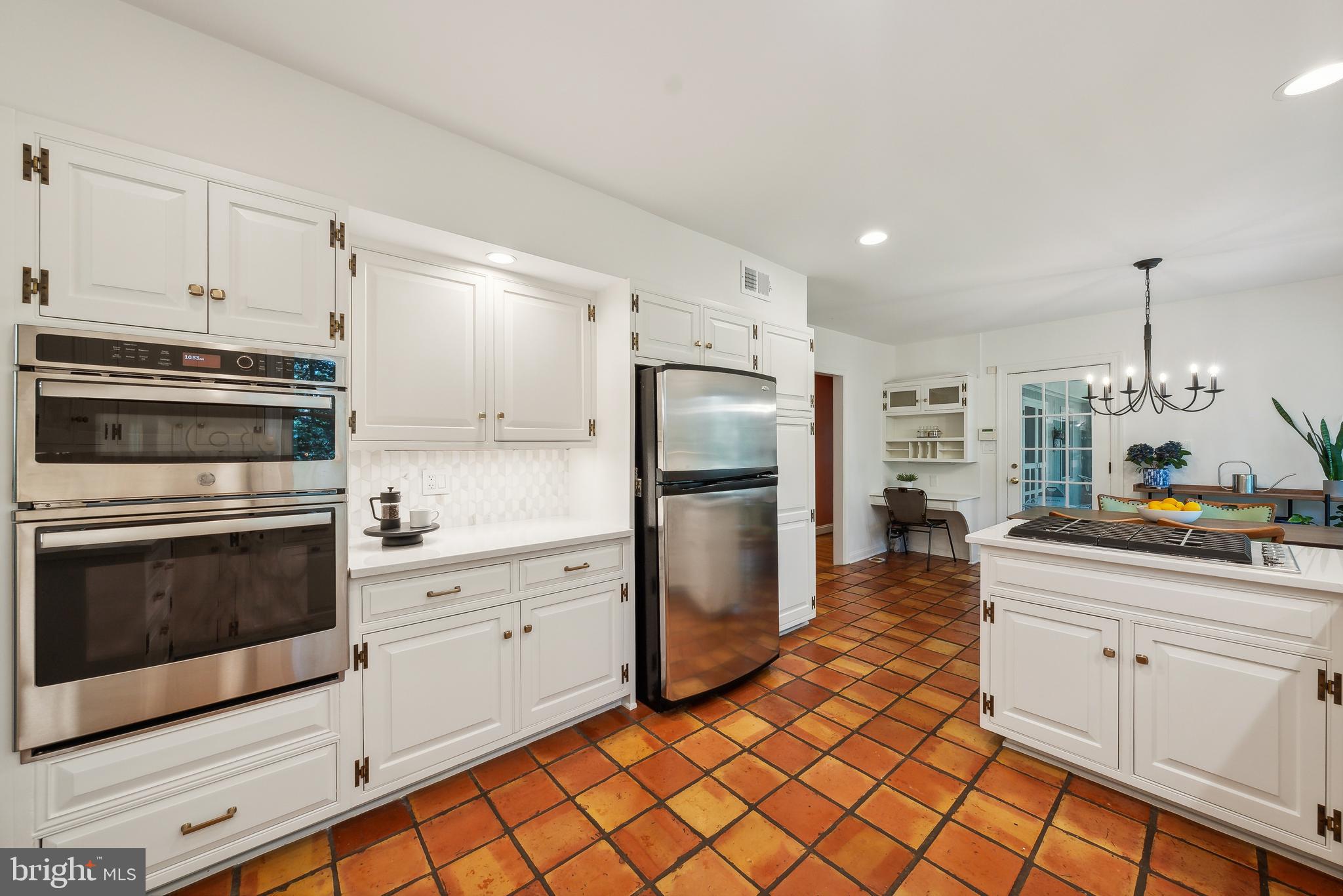 10523 Wickens Road Vienna, VA 22181 - Photo 12 of 51