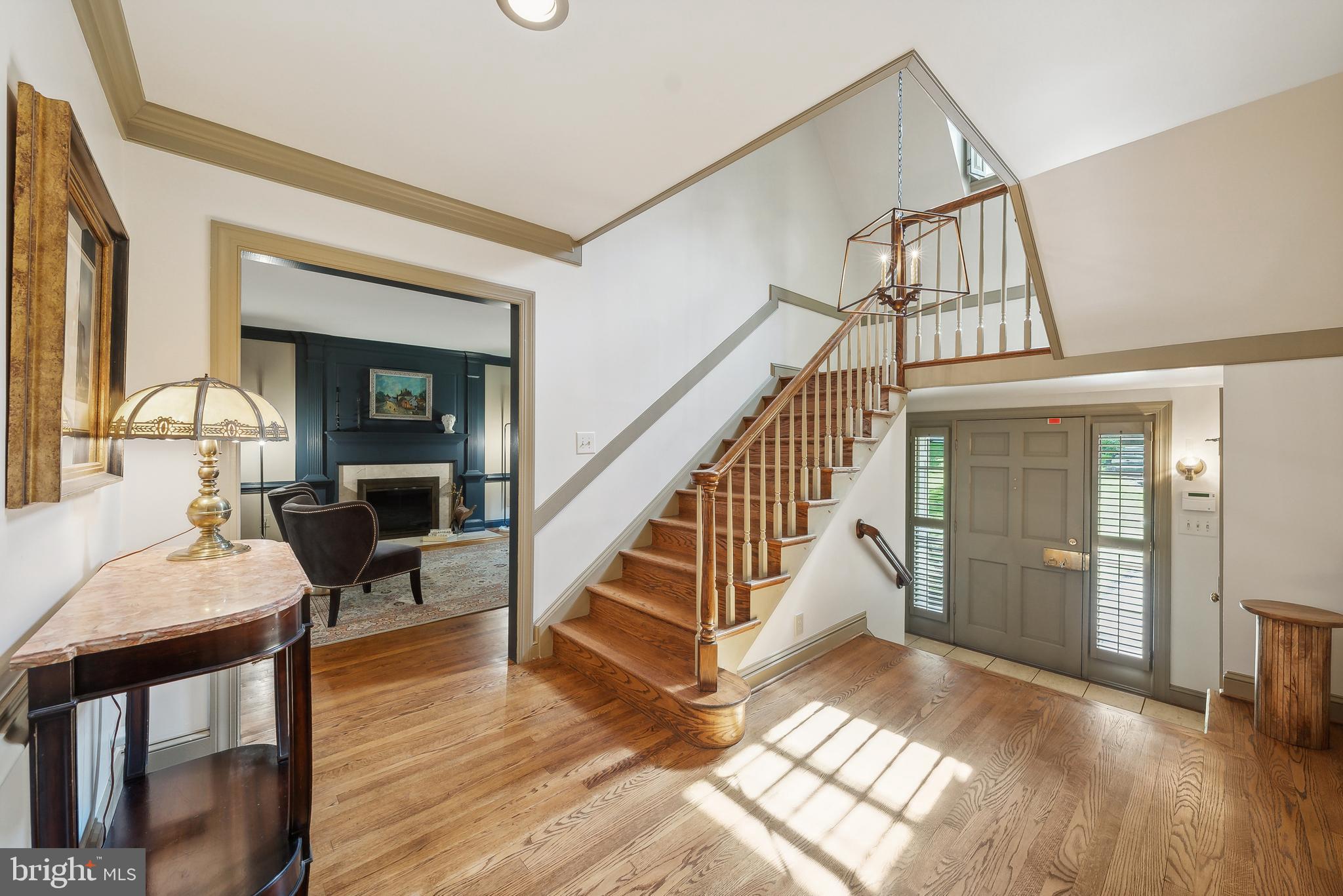 10523 Wickens Road Vienna, VA 22181 - Photo 2 of 51