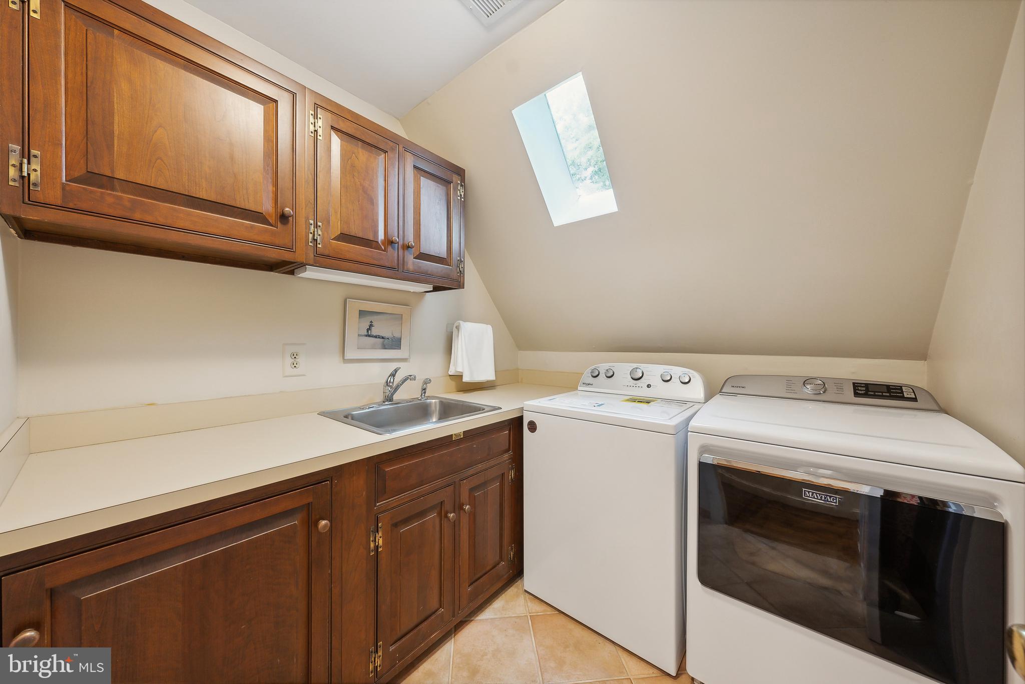 10523 Wickens Road Vienna, VA 22181 - Photo 35 of 51