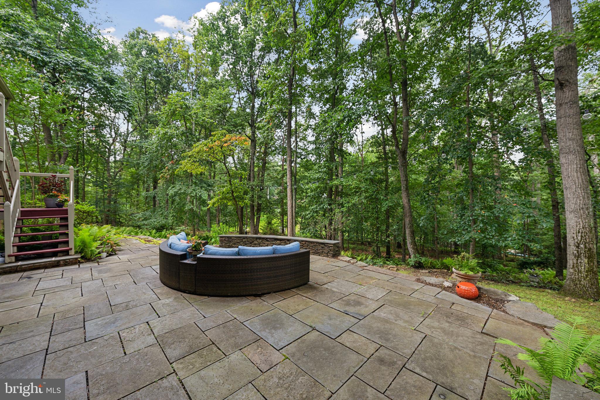 10523 Wickens Road Vienna, VA 22181 - Photo 46 of 51