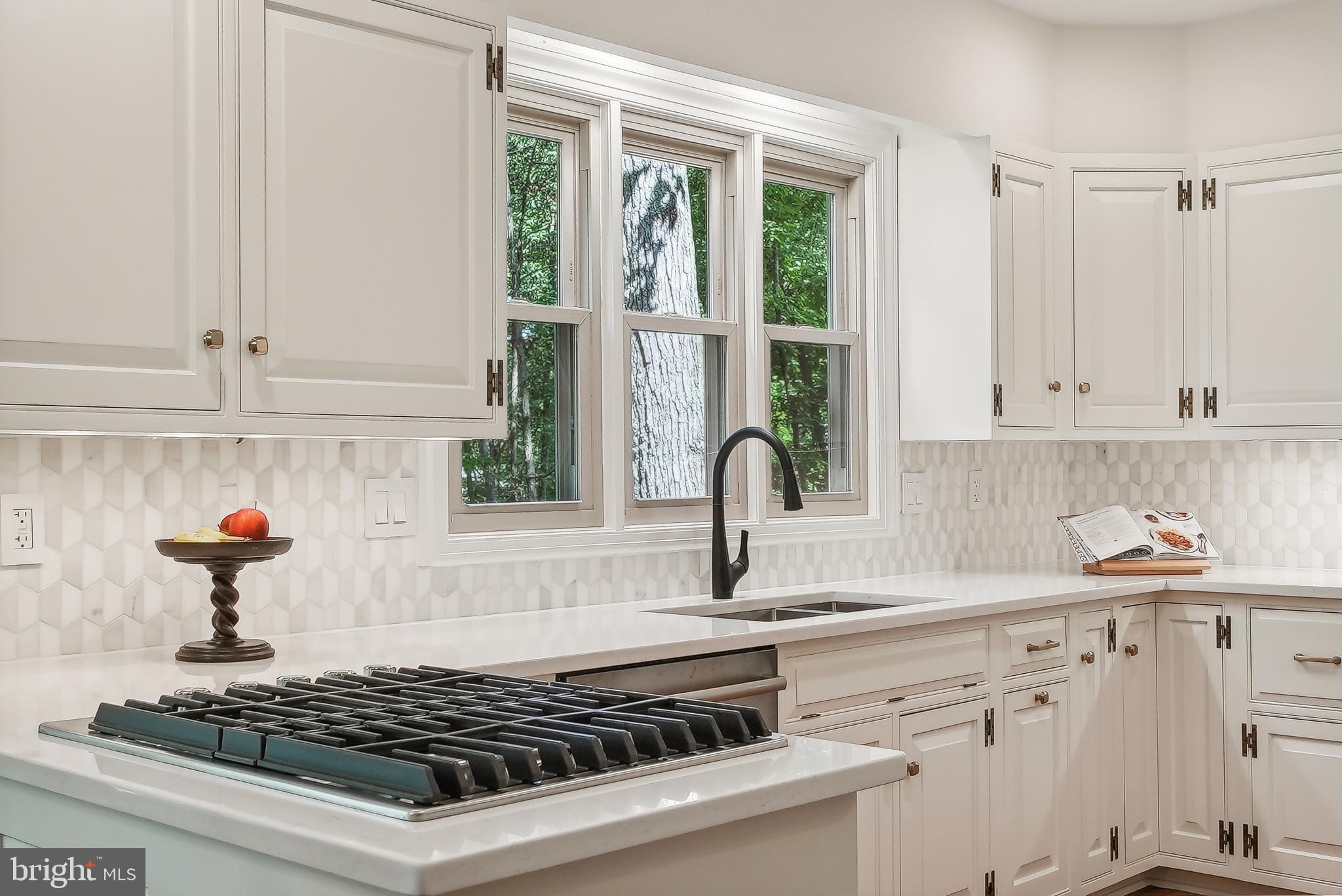 10523 Wickens Road Vienna, VA 22181 - Photo 10 of 51