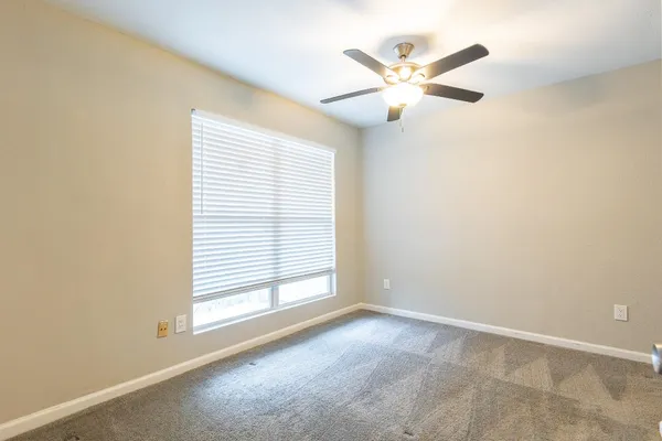 $1,275 | 3900 Woodchase Drive, Unit 132, Houston, TX 77042