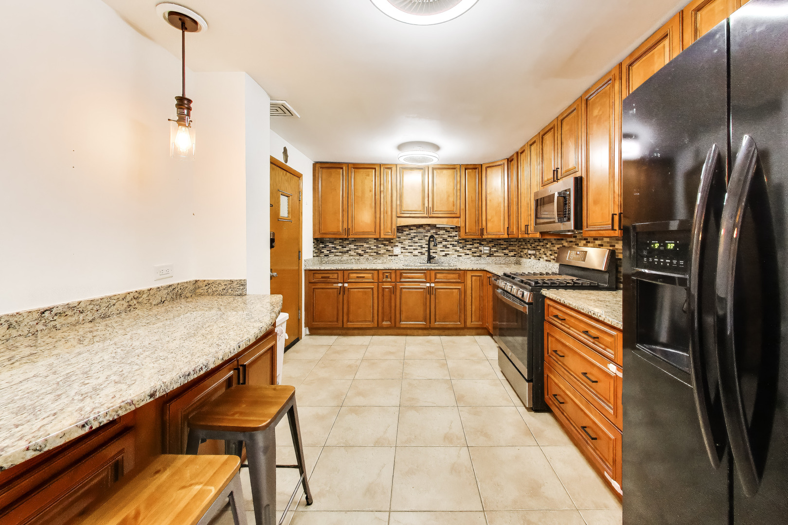 750 Dempster Street, Unit 103 Mount Prospect, IL 60056 - Photo 7 of 19