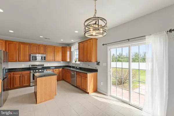 $549,500 | 122 Vincent Drive, Stephens City, VA 22655