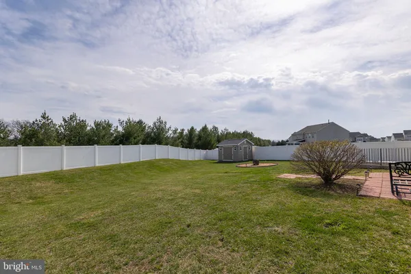 $549,500 | 122 Vincent Drive, Stephens City, VA 22655