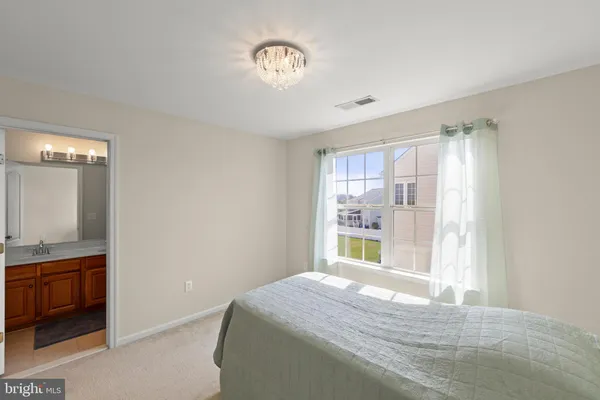 $549,500 | 122 Vincent Drive, Stephens City, VA 22655