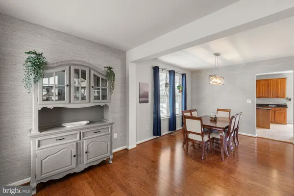 $549,500 | 122 Vincent Drive, Stephens City, VA 22655