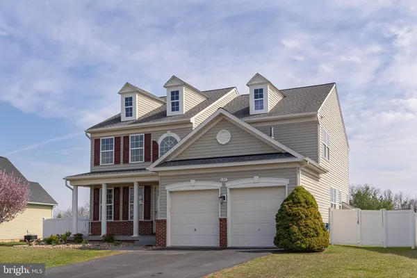 $549,500 | 122 Vincent Drive, Stephens City, VA 22655