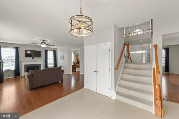 $549,500 | 122 Vincent Drive, Stephens City, VA 22655