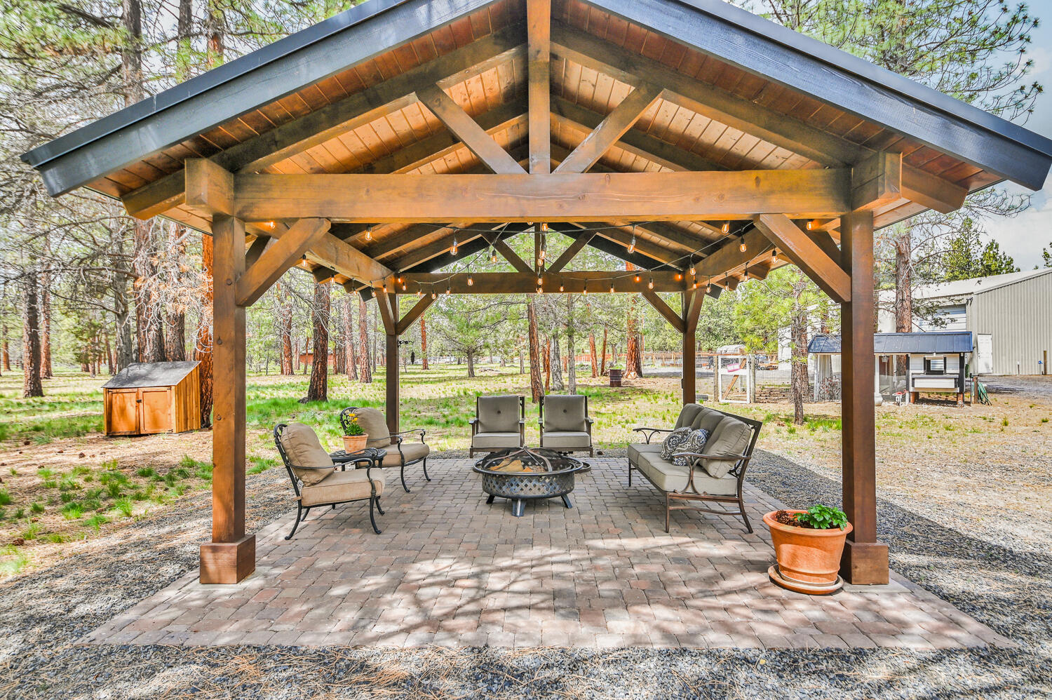 69327 Camp Polk Road Sisters, OR 97759 - Photo 4 of 32 MLS4