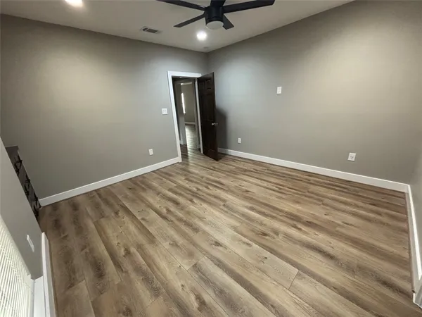 $2,200 | 430 North Hutcheson Street, Houston, TX 77003