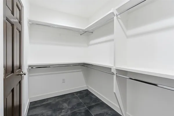 $2,200 | 430 North Hutcheson Street, Houston, TX 77003