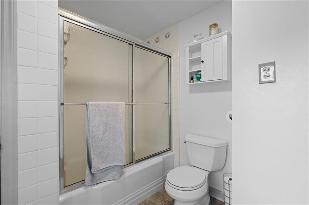 1203 Cambridge Street Natrona Heights, PA 15065 - Photo 25 of 28