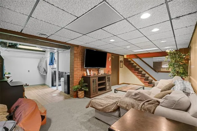 $349,000 | 1203 Cambridge Street, Natrona Heights, PA 15065