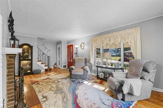 $349,000 | 1203 Cambridge Street, Natrona Heights, PA 15065