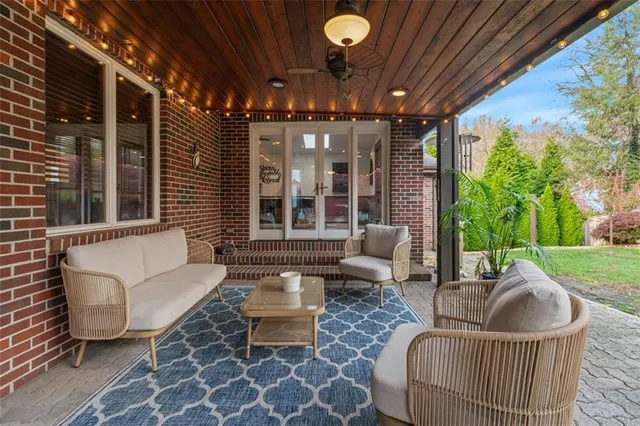 $349,000 | 1203 Cambridge Street, Natrona Heights, PA 15065