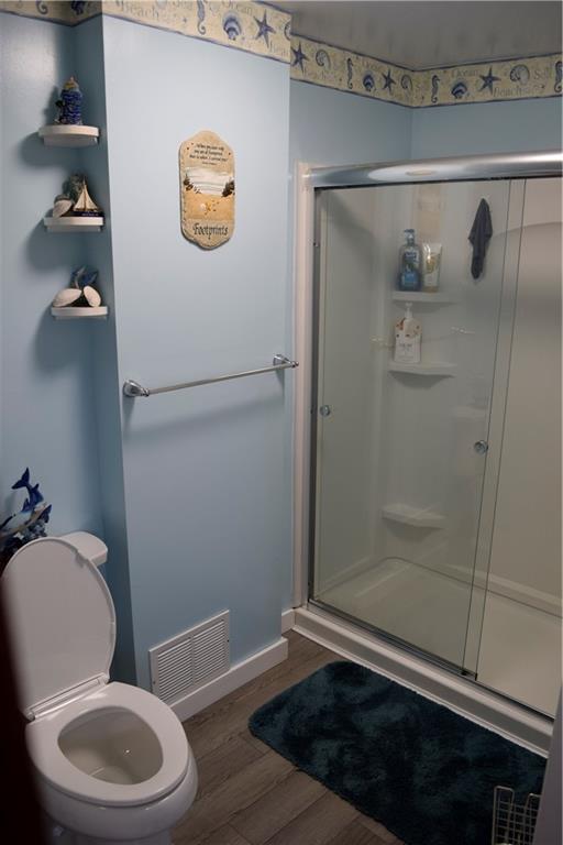 333 Baum Road Derry, PA 15627 - Photo 23 of 39 1st floor bathroom again