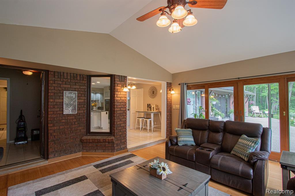 7857 Kendall Road Columbus, MI 48063 - Photo 33 of 72
