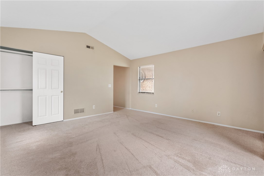 6527 Charlesgate Road Dayton, OH 45424 - Photo 28 of 35