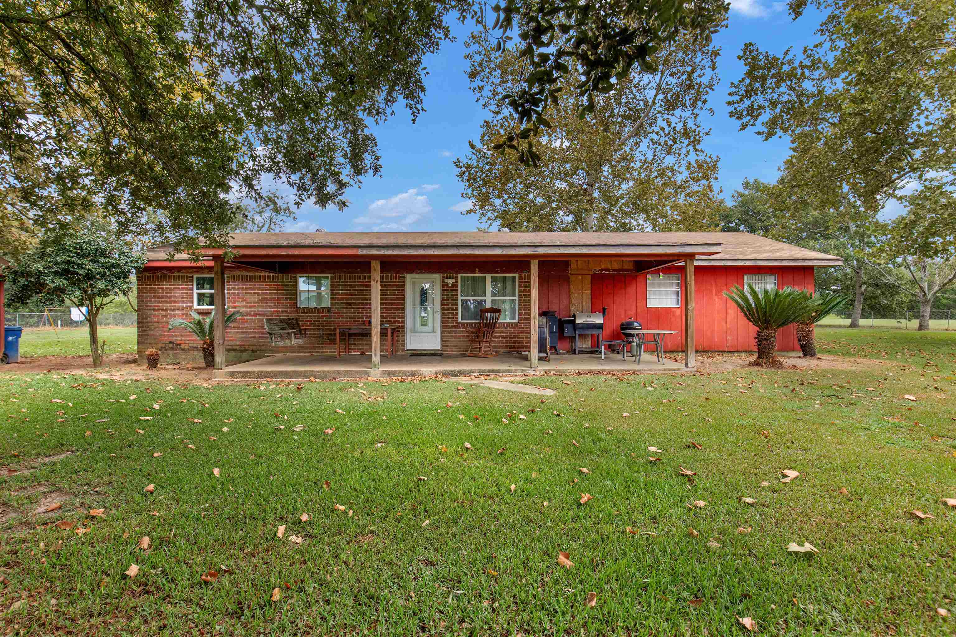 1147 Mack Pond Road Atmore, AL 36502 - Photo 4 of 40 Front of structure