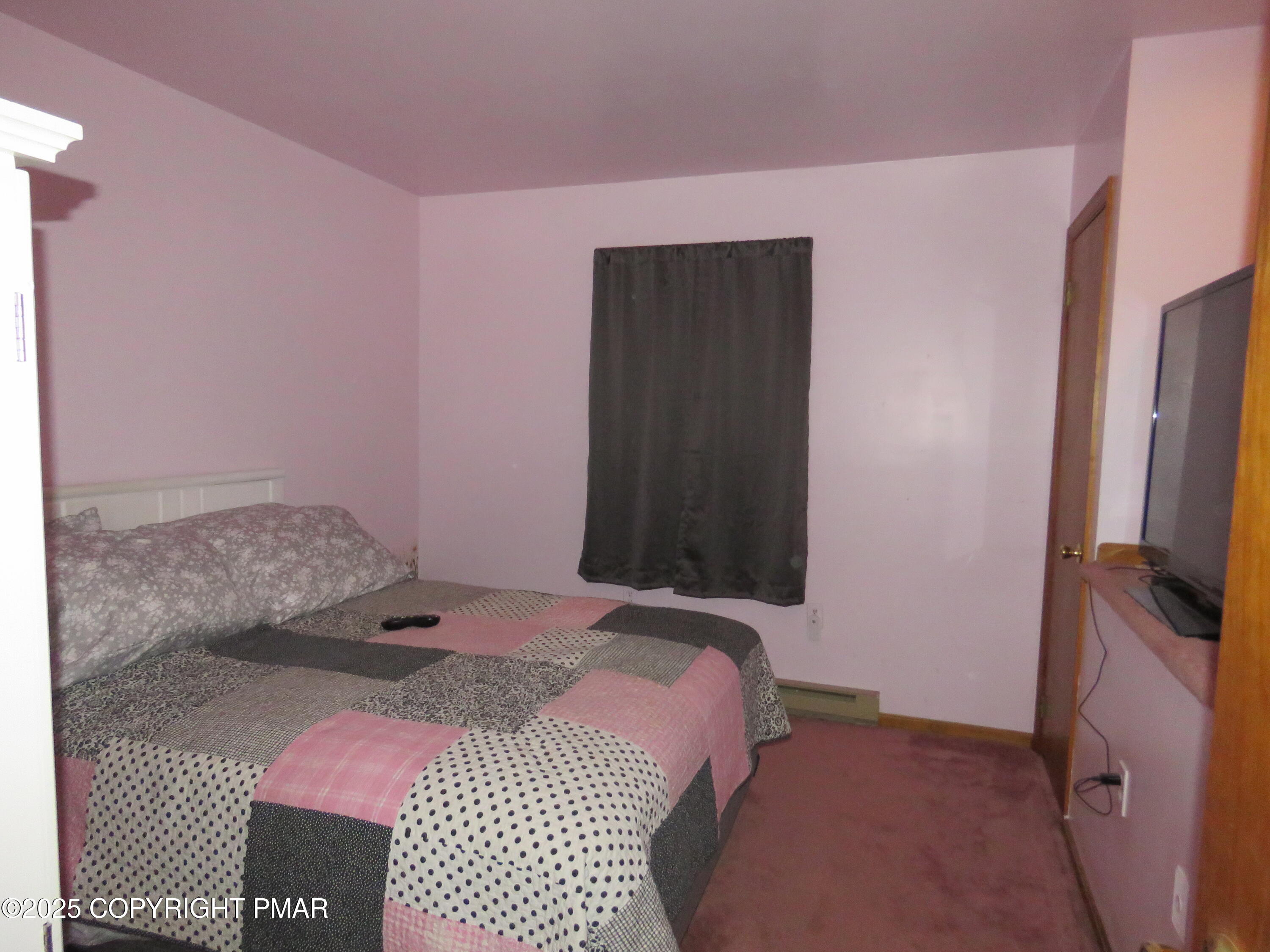 5186 Spring Drive Swiftwater, PA 18370 - Photo 7 of 22 IMG_9746