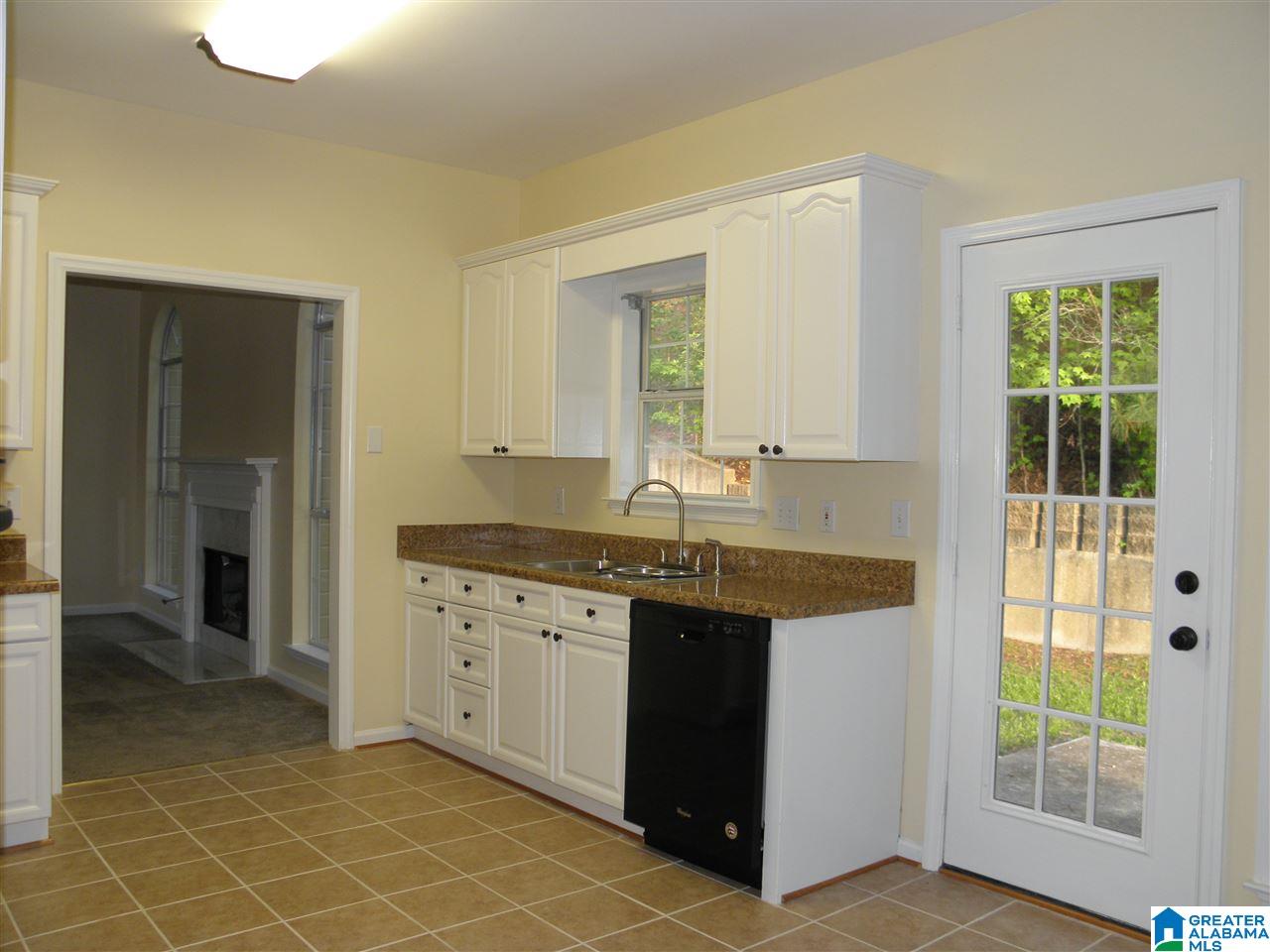 116 Cobblestone Terrace Pelham, AL 35124 - Photo 8 of 24