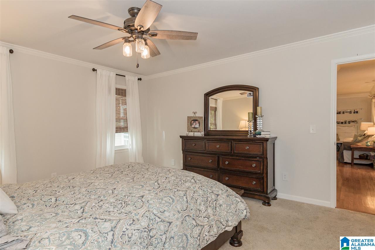 812 Mockernut Road Birmingham, AL 35244 - Photo 23 of 49