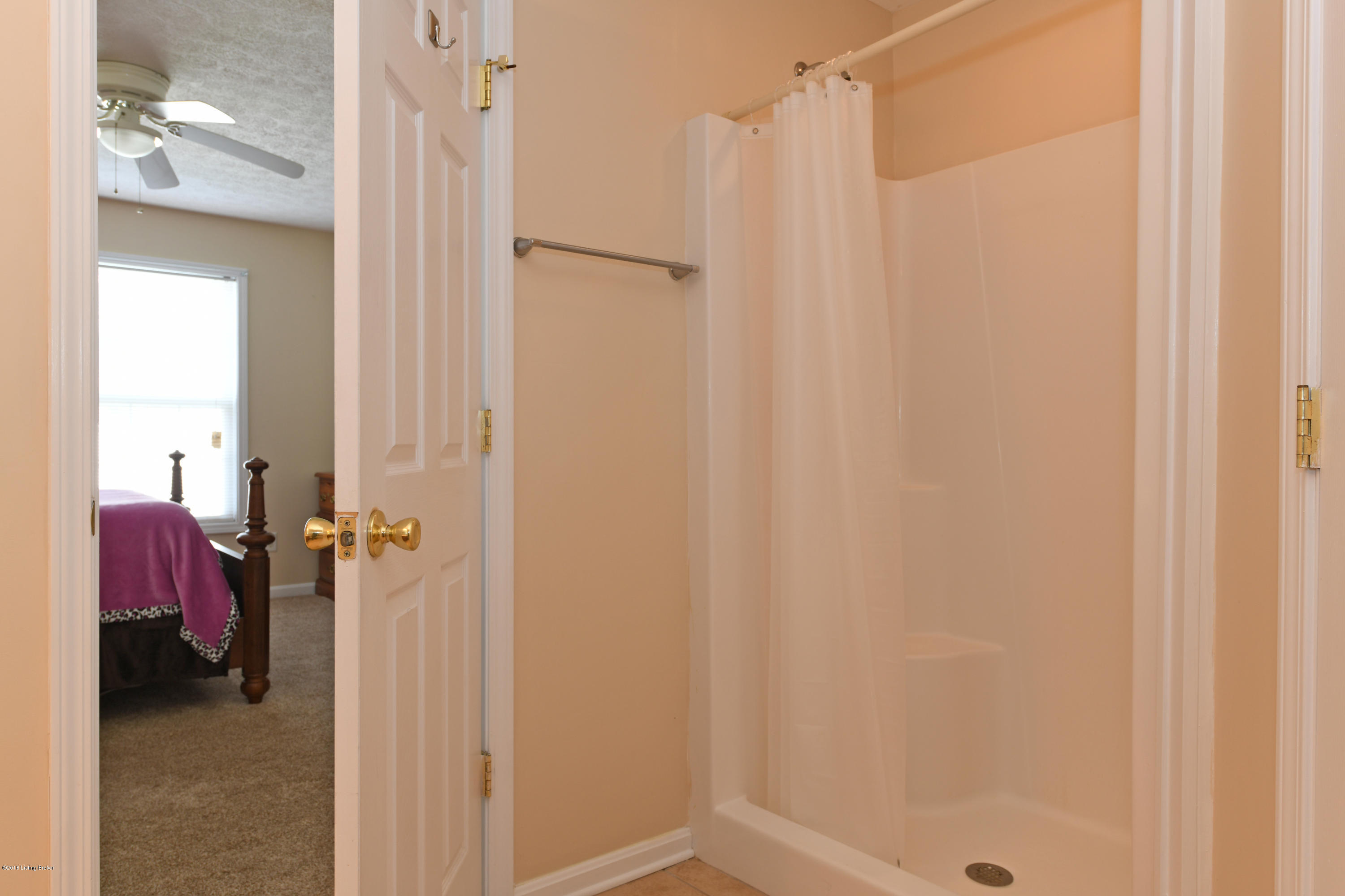 6908 Fernview Road Louisville, KY 40291 - Photo 12 of 22 master shower