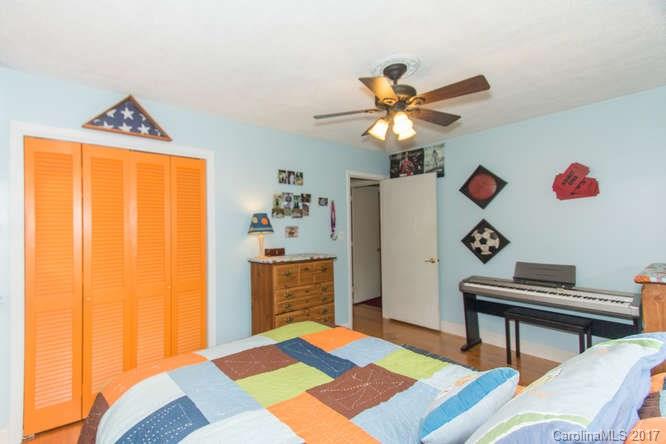 64 Rash Road, Unit 13 Asheville, NC 28806 - Photo 14 of 24 Gallery Image 14