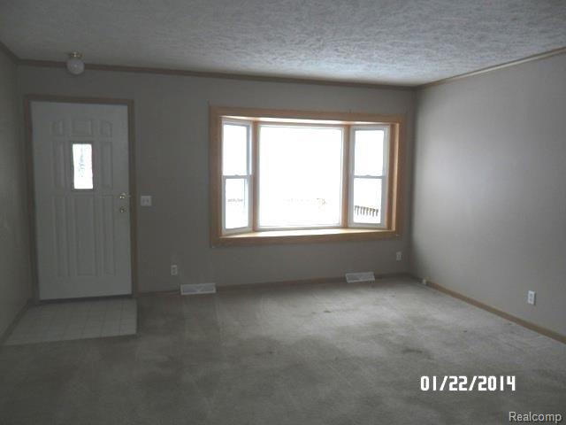 15525 Seymour Road Linden, MI 48451 - Photo 10 of 16 SAM_8584.jpg