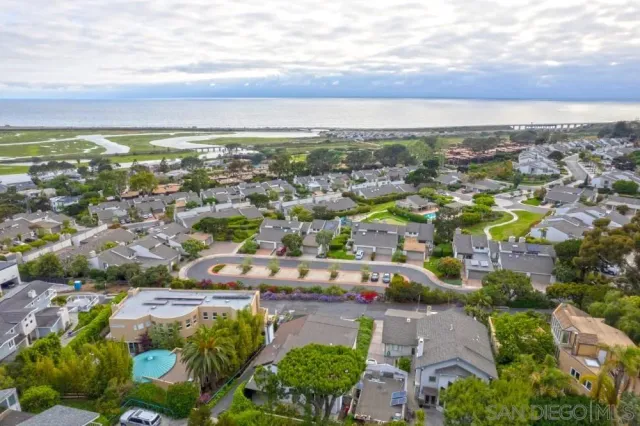 $7,888 | 13045 Via Esperia, Del Mar, CA 92014