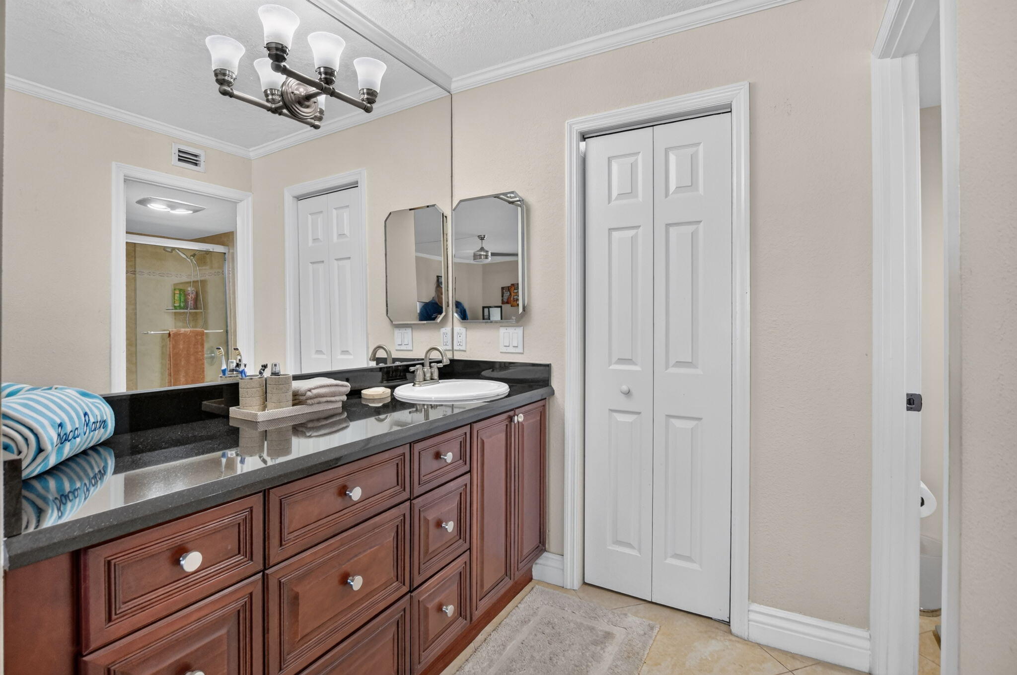 3 Royal Palm Way, Unit 102 Boca Raton, FL 33432 - Photo 22 of 46 23-web-or-mls-DSC_1059