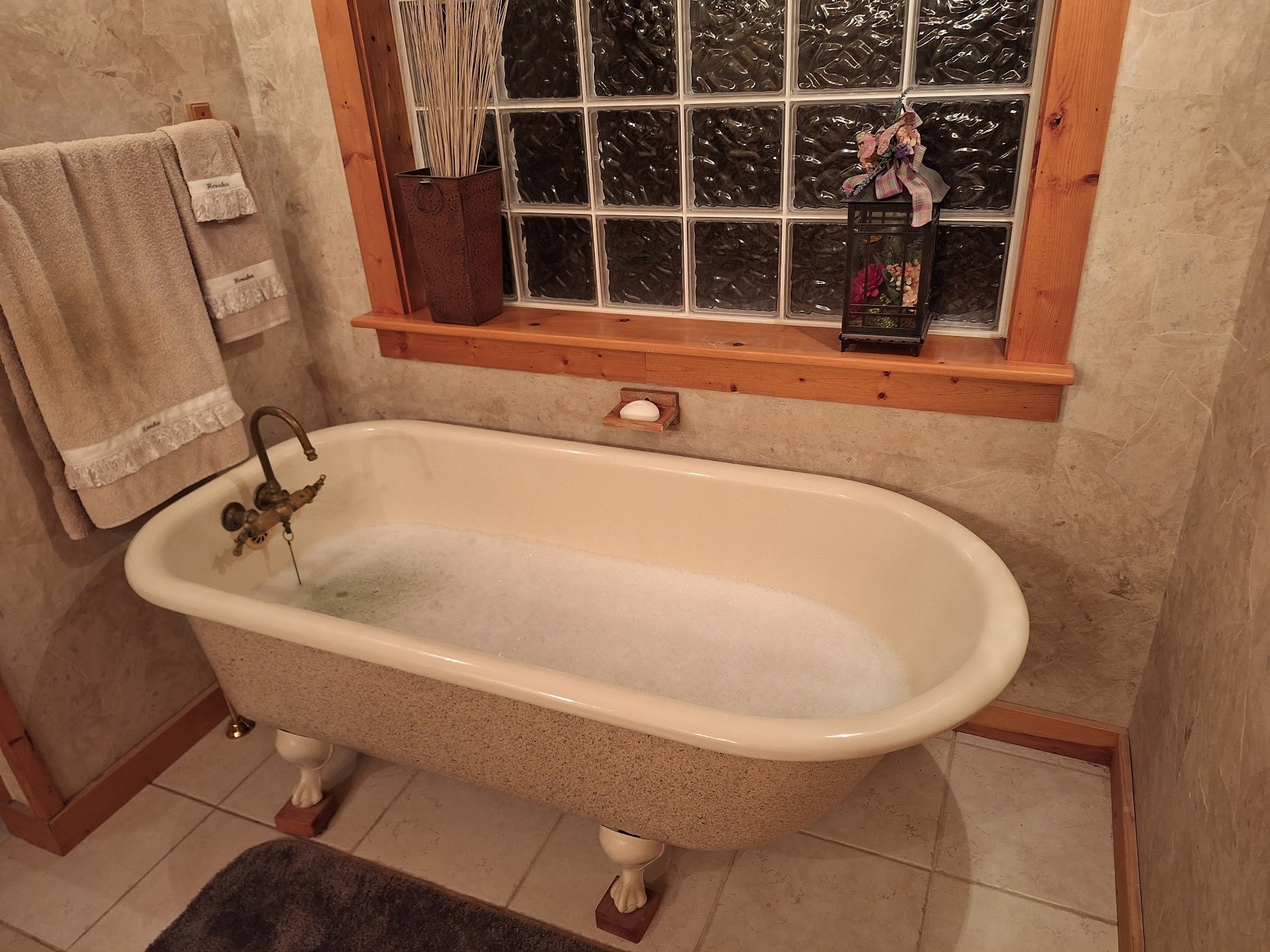 146 Sparkman Town Road Rock Island, TN 38581 - Photo 33 of 60 a white bath tub sitting next to a window