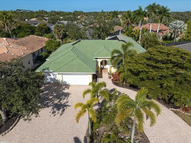 $1,050,000 | 4708 Sweetmeadow Circle, Sarasota, FL 34238