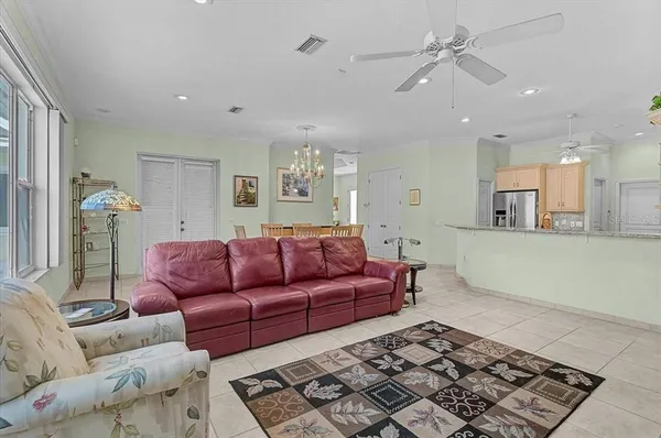 $1,050,000 | 4708 Sweetmeadow Circle, Sarasota, FL 34238