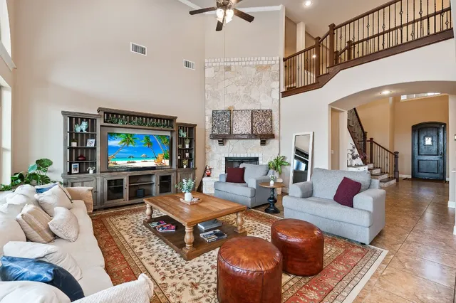 $6,800 | 17401 Rush Pea Circle, Austin, TX 78738