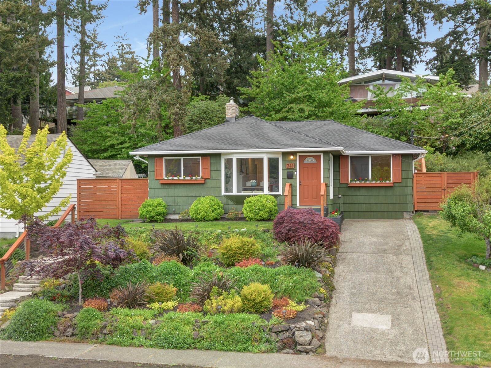 341 Del Monte Avenue Fircrest, WA 98466 - Photo 2 of 22