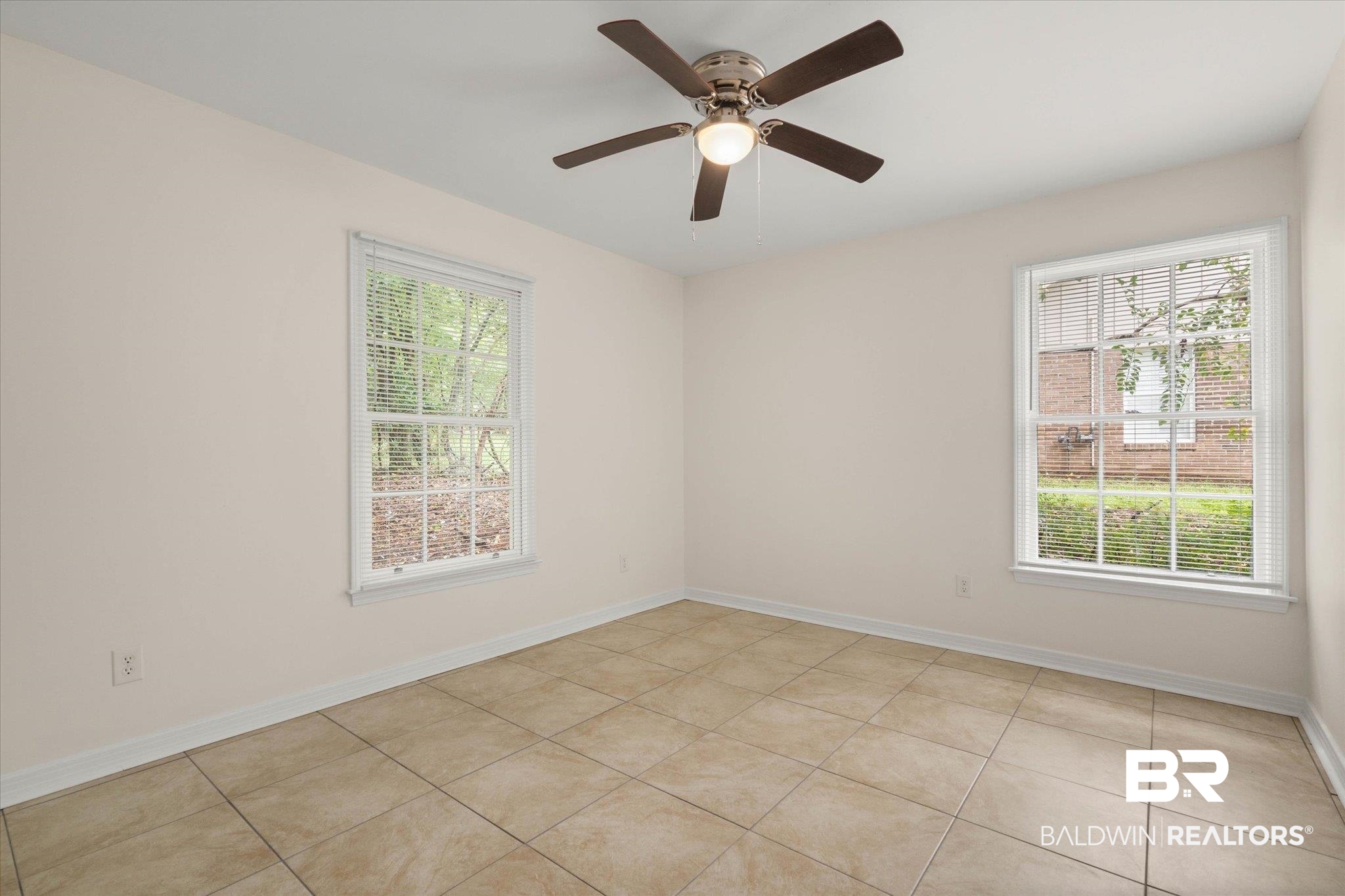 810 Nassau Drive Mobile, AL 36608 - Photo 12 of 31 Primary Bedroom