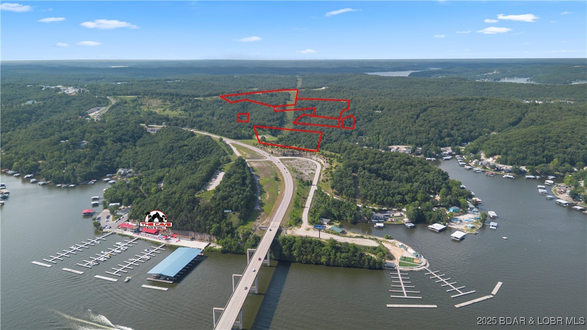 Twin Rivers Point Camdenton, MO 65020 - Photo 12 of 35