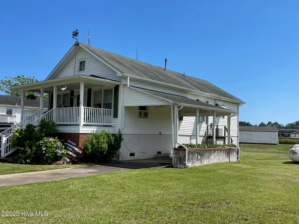 $219,900 | 730 Highway 70 Sea Level, Sealevel, NC 28577