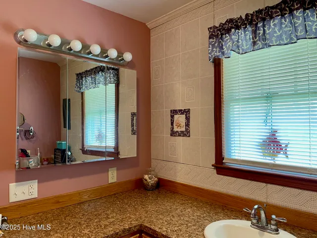 $219,900 | 730 Highway 70 Sea Level, Sealevel, NC 28577