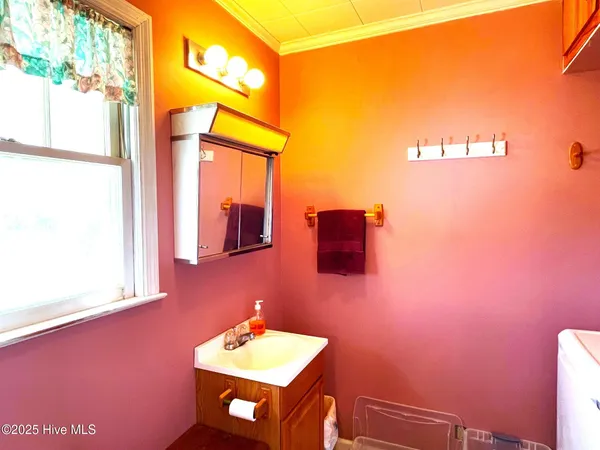 $219,900 | 730 Highway 70 Sea Level, Sealevel, NC 28577