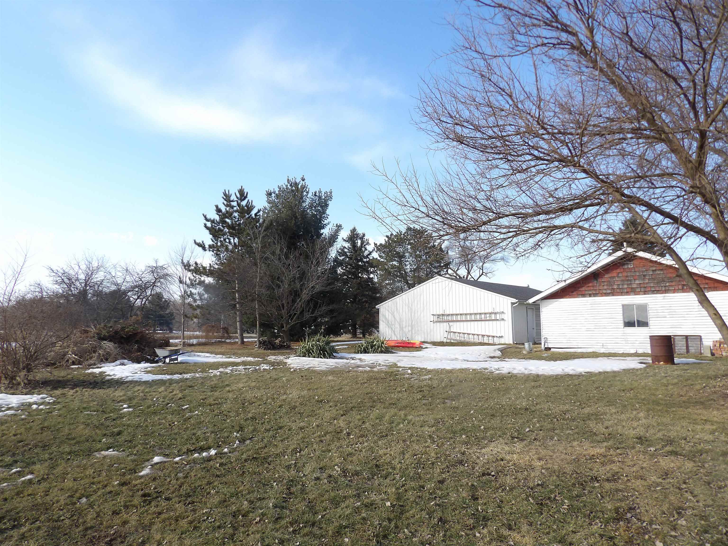 7890 Townline Road Bridgeport, MI 48722 - Photo 9 of 15 Gallery Image 9