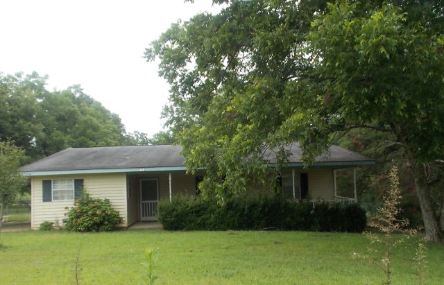 98 Barbara Lee Road Dothan, AL 36301 - Photo 1 of 1 Main View