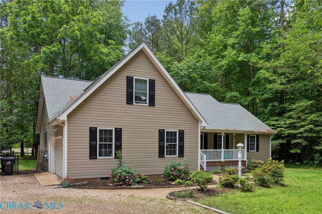 505 Plantation Road North, VA 23128 - Photo 4 of 44