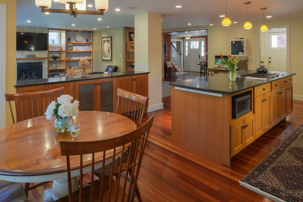 24 Preston Beach Road Marblehead, MA 01945 - Photo 14 of 30