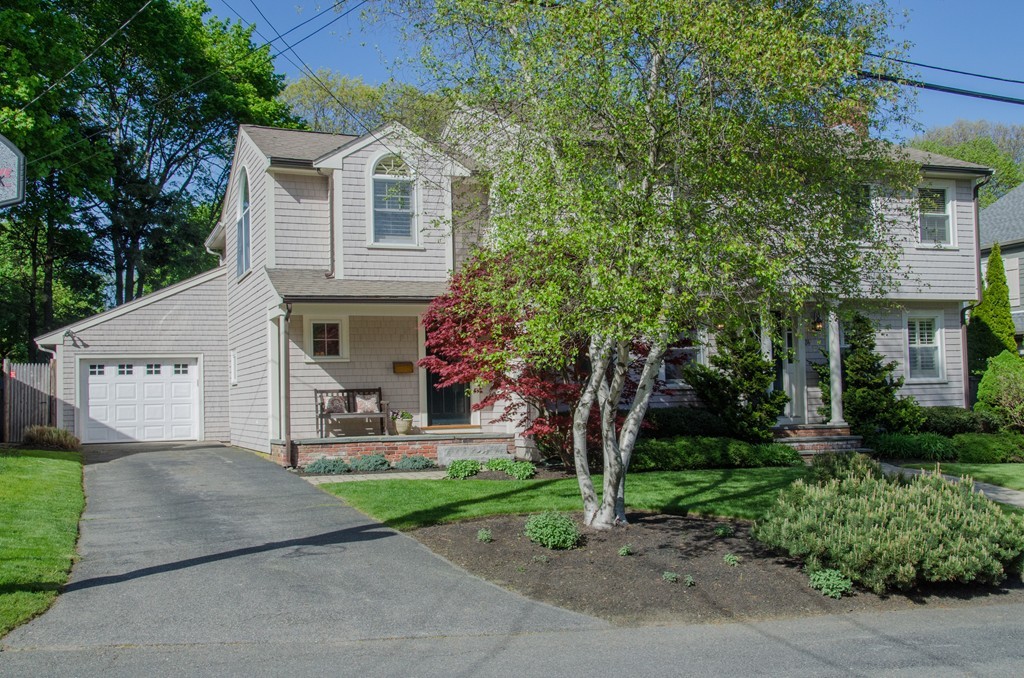 24 Preston Beach Road Marblehead, MA 01945 - Photo 2 of 30
